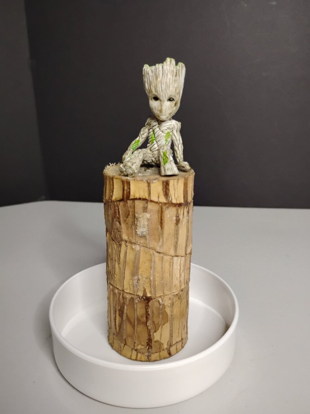 Mini Brazilian Lucky Wood Stump & Baby Groot Figure Decor